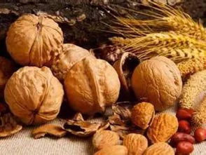 新疆网络交易突破158亿元，干鲜果品棉花薰衣草引领农副产品电商新风潮